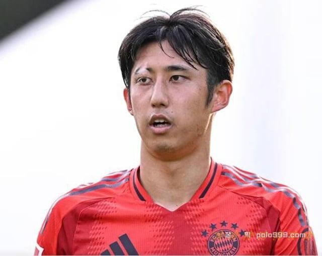 '아시아 최강' 일본 초대형 비보, '유리몸 전락' 국대 핵심 수비수 2년 만에 뮌헨 방출 명단 등극 '완벽 실패'